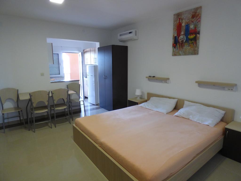 Apartments Glasnovic Vir Pokoj fotografie